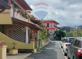 Casa all\'aperto - Trilocale Via Gaspare Amodeo
 
94, Oliveri - foto 17