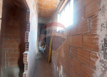 Edificio all\'aperto - Trilocale Corso Ara di Giove
 
273, Pedara - foto 10