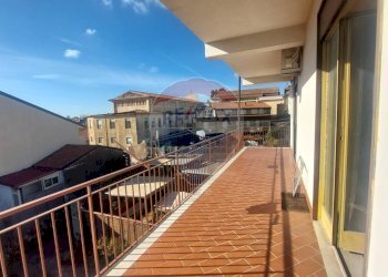 Balcone - Trilocale Corso Ara di Giove
 
273, Pedara - foto 14