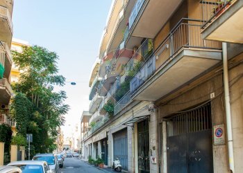 Edificio all\'aperto - Appartamento via federico ciccaglione
 
10, Catania - foto 9