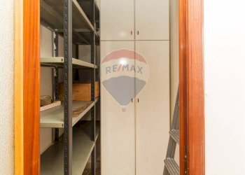 Dispensa di stoccaggio - Appartamento via federico ciccaglione
 
10, Catania - foto 27