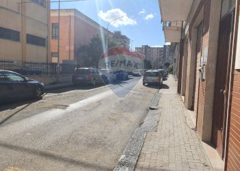 Edificio all\'aperto - Box Via San Domenico Savio
 
15, Caltagirone - foto 8