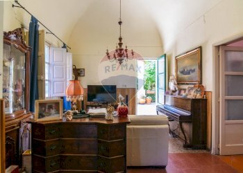 Soggiorno - Casa semi indipendente Via Firenze
 
11, Nicolosi - foto 2