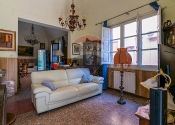 Soggiorno - Casa semi indipendente Via Firenze
 
11, Nicolosi - foto 3