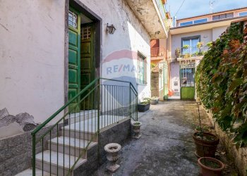 Casa all\'aperto - Casa semi indipendente Via Firenze
 
11, Nicolosi - foto 21