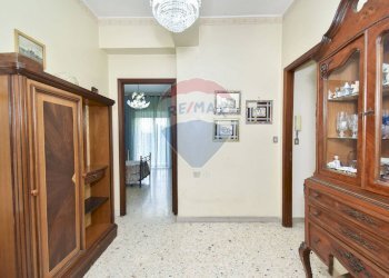 Hall / corridoio - Three-room apartment Via Francesco Cilea
 
3, San Giovanni la Punta - photo 7