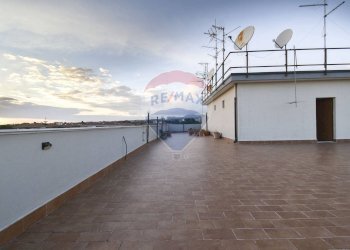 Terrazza - Three-room apartment Via Francesco Cilea
 
3, San Giovanni la Punta - photo 31