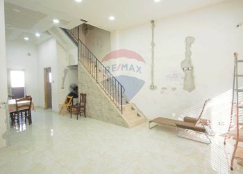 Scale - Casa indipendente Via Villaglori
 
57, Catania - foto 3