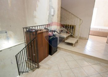 Balcone - Casa indipendente Via Villaglori
 
57, Catania - foto 15