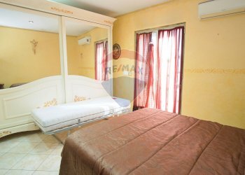 Camera / camera da letto - Casa indipendente Via Villaglori
 
57, Catania - foto 25