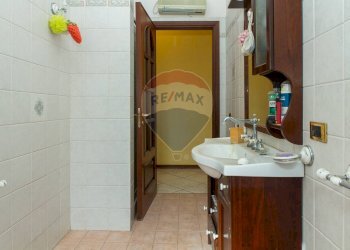 Bagno - Casa semi indipendente Via Sardegna
 
53, Misterbianco - foto 9