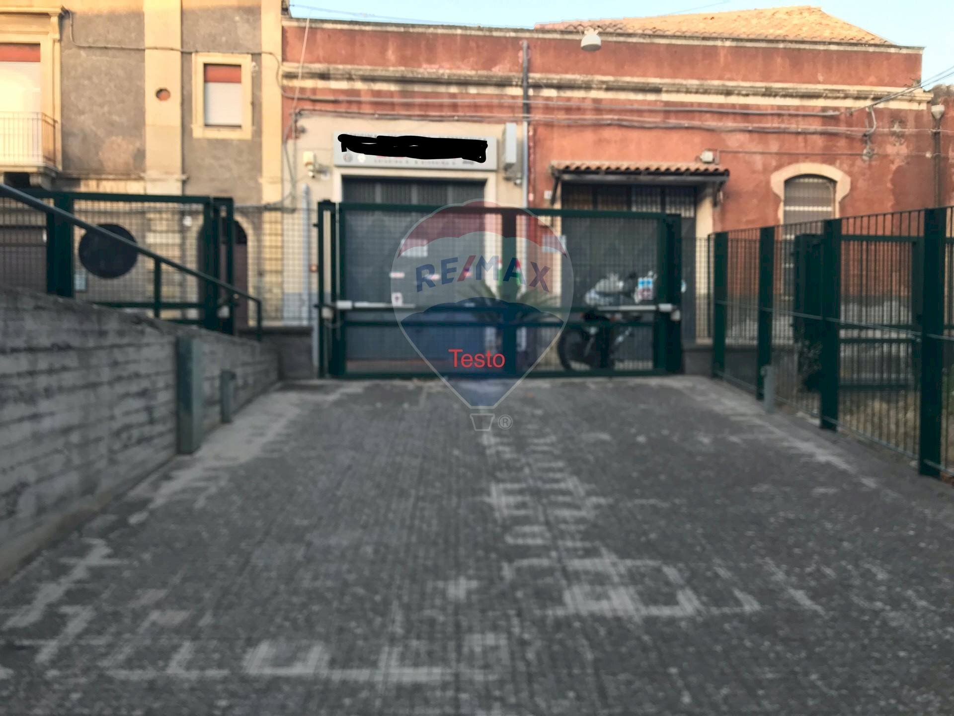 Foto 1 - Locale Commerciale Via Acquedotto Greco
 
snc, Catania - foto 1