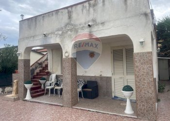 Casa all\'aperto - Villa Contrada Agnone Bagni
 
snc, Augusta - foto 1