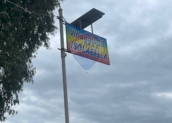 Edificio all\'aperto - Villa Contrada Agnone Bagni
 
snc, Augusta - foto 3