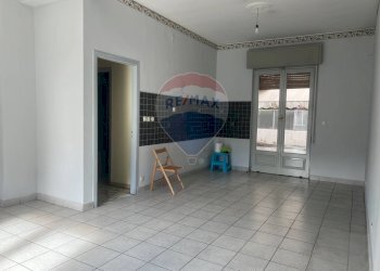 Stanza vuota - Appartamento Via Ugo Foscolo
 
4, Paterno - foto 2