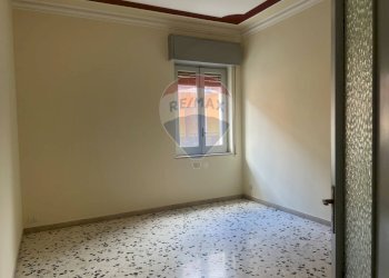 Stanza vuota - Appartamento Via Ugo Foscolo
 
4, Paterno - foto 21