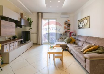 Soggiorno - Three-room apartment Via Sottotenente Lombardo
 
13, San Pietro Clarenza - photo 1