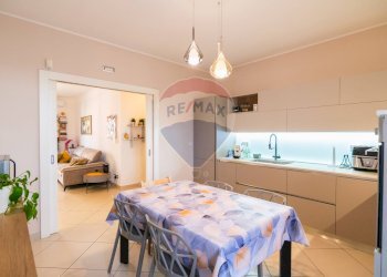 Sala da pranzo - Three-room apartment Via Sottotenente Lombardo
 
13, San Pietro Clarenza - photo 10