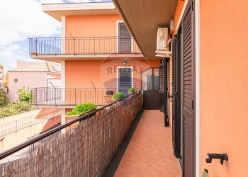 Balcone - Three-room apartment Via Sottotenente Lombardo
 
13, San Pietro Clarenza - photo 27