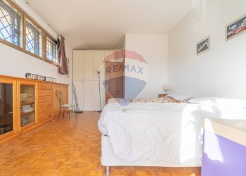 Camera / camera da letto - Casa semi indipendente Via delle Petunie
 
6, Rocca Priora - foto 33