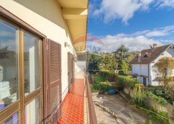 Balcone - Casa semi indipendente Via delle Petunie
 
6, Rocca Priora - foto 48