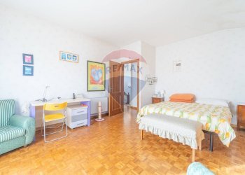Camera / camera da letto - Casa semi indipendente Via delle Petunie
 
6, Rocca Priora - foto 39