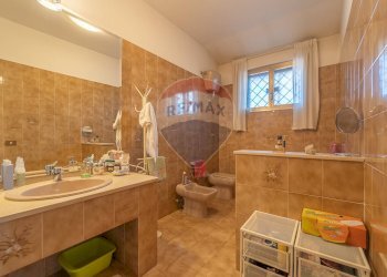 Bagno - Casa semi indipendente Via delle Petunie
 
6, Rocca Priora - foto 44