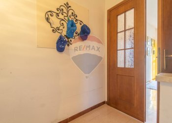 Hall / corridoio - Casa semi indipendente Via delle Petunie
 
6, Rocca Priora - foto 69