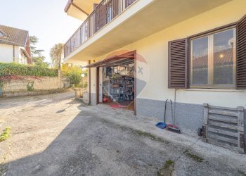 Esterno - Casa semi indipendente Via delle Petunie
 
6, Rocca Priora - foto 82
