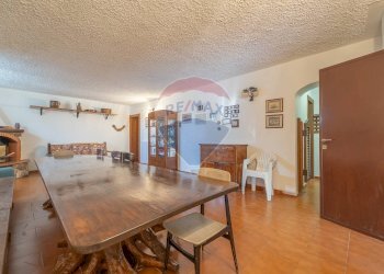 Salone doppio - Casa semi indipendente Via delle Petunie
 
6, Rocca Priora - foto 72