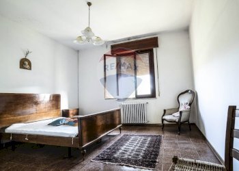 Camera / camera da letto - Villa VIA DELLE MONACHE
 
55, Bibbiena - foto 8