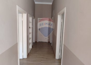 Hall / corridoio - Appartamento San Giovanni Valdarno - foto 4