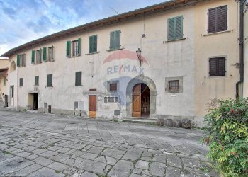 Edificio all\'aperto - Appartamento VIA MAGIOTTI
31, Bucine - foto 1