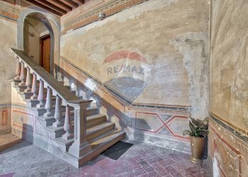 Scale - Appartamento VIA MAGIOTTI
31, Bucine - foto 6