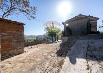 Casa all\'aperto - Semi-detached house Via Piagge
 
27, Castelplanio - photo 3