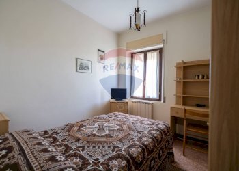 Camera / camera da letto - Semi-detached house Via Piagge
 
27, Castelplanio - photo 20