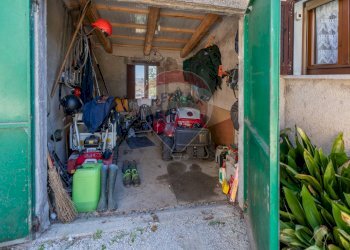 Dispensa di stoccaggio - Semi-detached house Via Piagge
 
27, Castelplanio - photo 25