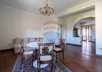 Sala da pranzo - Quadrilocale Via Umbria
 
3, Cupramontana - foto 4