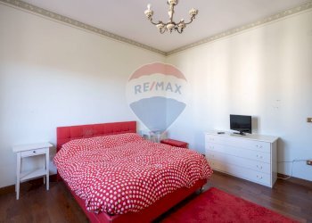 Camera / camera da letto - Quadrilocale Via Umbria
 
3, Cupramontana - foto 16