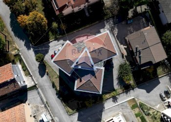 Posizione della mappa - Quadrilocale Via Umbria
 
3, Cupramontana - foto 25