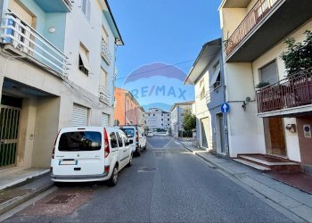 Edificio all\'aperto - Independent house Via Giosuè Carducci
 
13, Vinci - photo 3