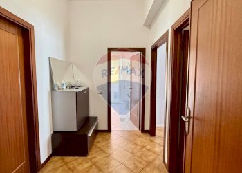 Hall / corridoio - Independent house Via Giosuè Carducci
 
13, Vinci - photo 18