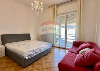 Camera / camera da letto - Independent house Via Giosuè Carducci
 
13, Vinci - photo 24