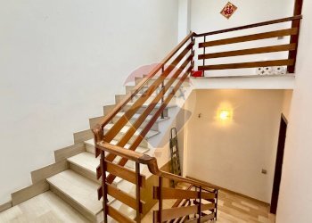 Scale - Independent house Via Giosuè Carducci
 
13, Vinci - photo 34