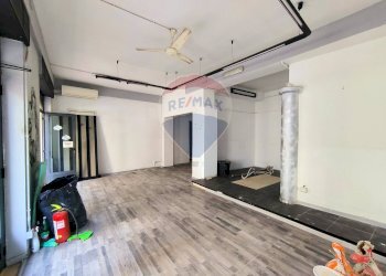 Stanza vuota - Quadrilocale Via Naxos
 
109 - 109 A, Giardini-Naxos - foto 5