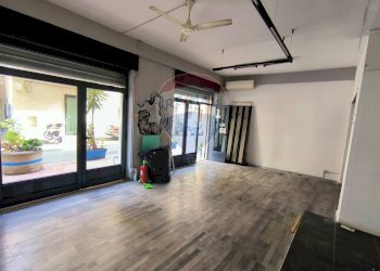 Stanza vuota - Quadrilocale Via Naxos
 
109 - 109 A, Giardini-Naxos - foto 8