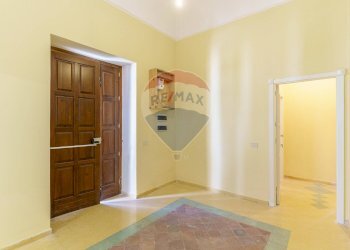 Hall / corridoio - Appartamento VIA DUCA DEGLI ABRUZZI
 
147, Carlentini - foto 5