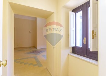 Hall / corridoio - Appartamento VIA DUCA DEGLI ABRUZZI
 
147, Carlentini - foto 25