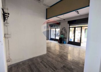 Stanza vuota - Negozio Via Naxos
 
109 - 109 A, Giardini-Naxos - foto 3