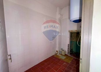 Stanza vuota - Negozio Via Naxos
 
109 - 109 A, Giardini-Naxos - foto 14